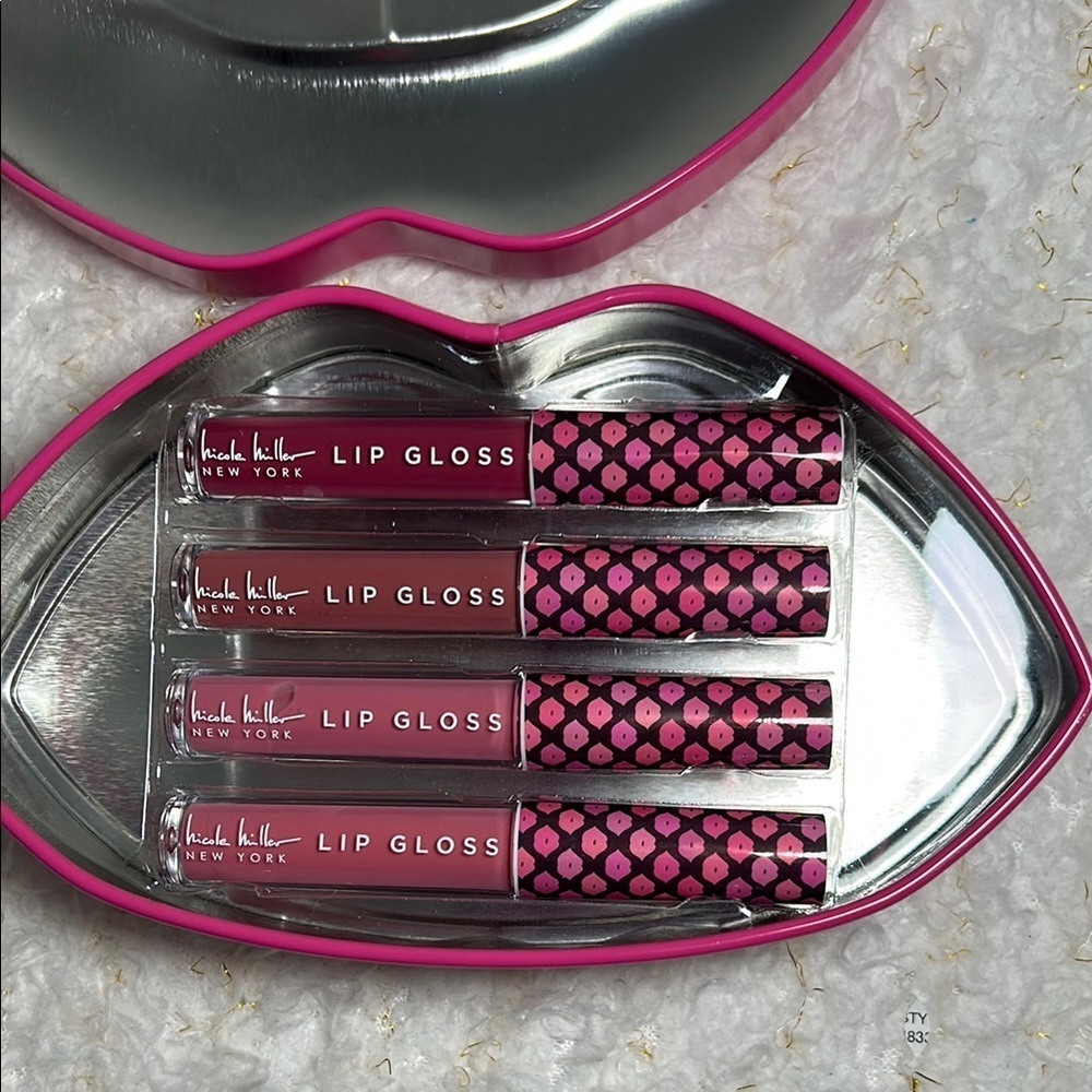 Nicole Miller Pink Lip Gloss Set